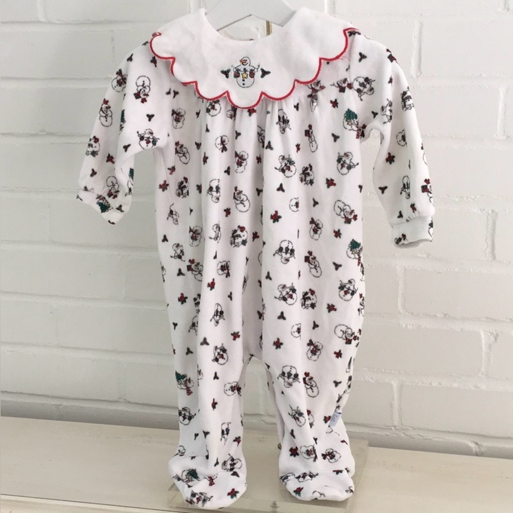 Like new White Snowman Print Baby Christmas Footie One Piece Outfit Size 6/9 M